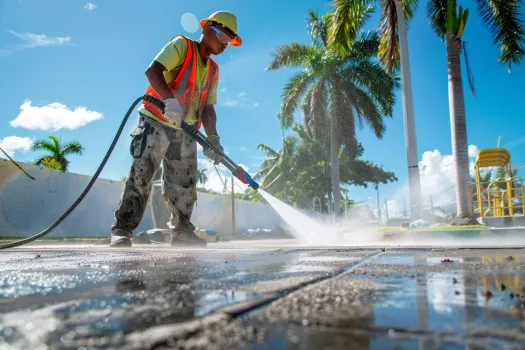 Guia de Lavado a Presion para Piscinas Mantenimiento y Cuidados