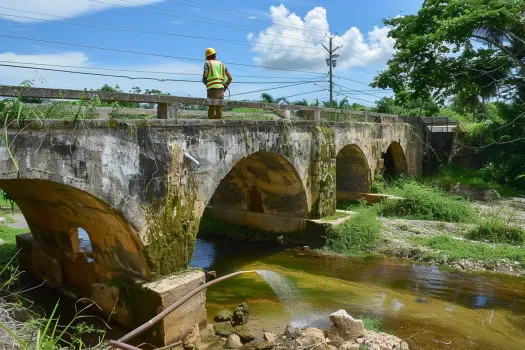 Restauracion de Puentes y Estructuras con Lavado a Presion Retos y Soluciones